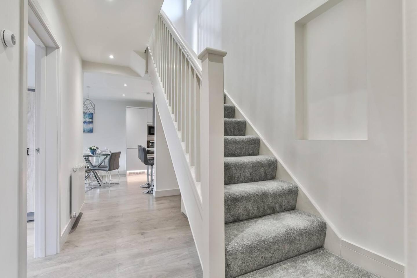 Magnificent, Renovated Whole House With Garden Villa Sheffield Eksteriør billede